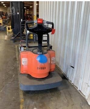 2017 Toyota 8HBE40 Pallet Truck for sale — view 3
