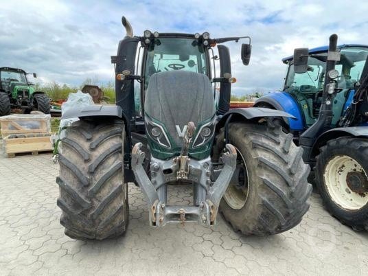 2018 Valtra T254V Tractor - Wheel for sale — view 2