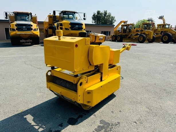 2005 Vibromax Road - Compactor - Walk for sale