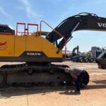 2023 Volvo Excavator - Crawler for sale — view 5
