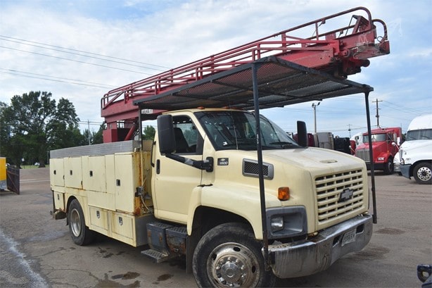 2003 Wilkie Boom Truck - Mounted for sale — view 2
