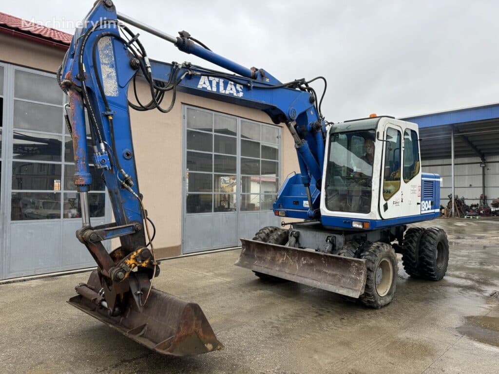 2000 Atlas Excavator - Wheel for sale