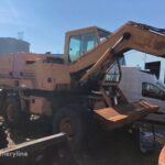 1994 Case 888 II Excavator - Wheel for sale — view 3