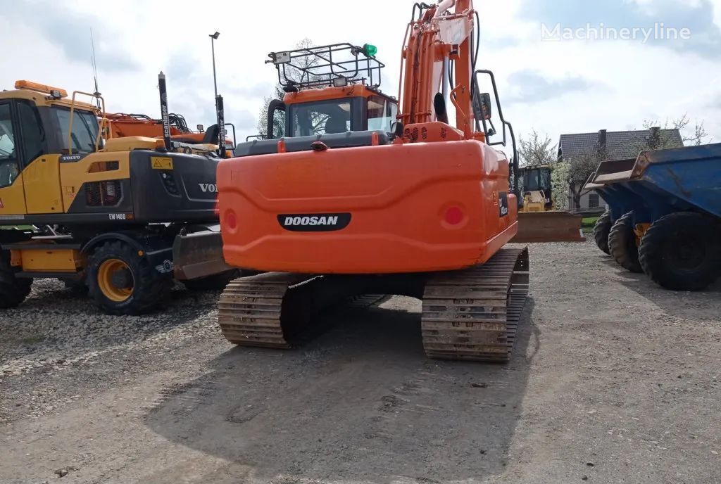 2014 Doosan Excavator - Tracked for sale — view 3
