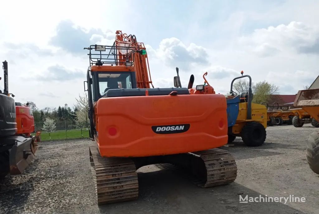 2014 Doosan Excavator - Tracked for sale — view 4