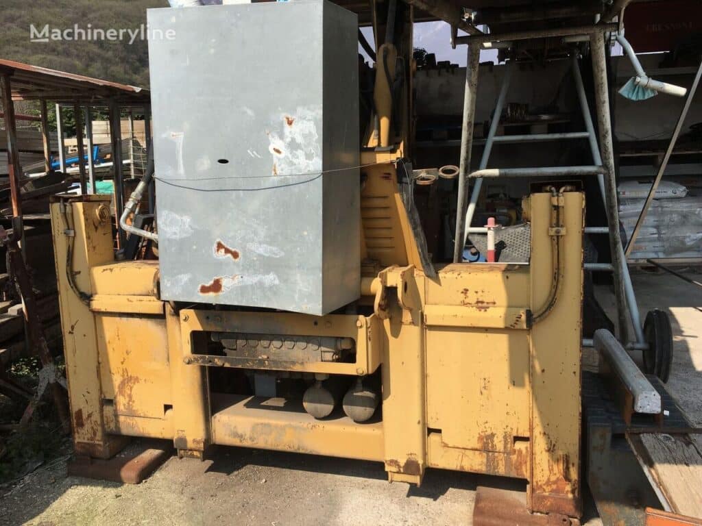 1991 FAI 4CX Loader - Backhoe for sale