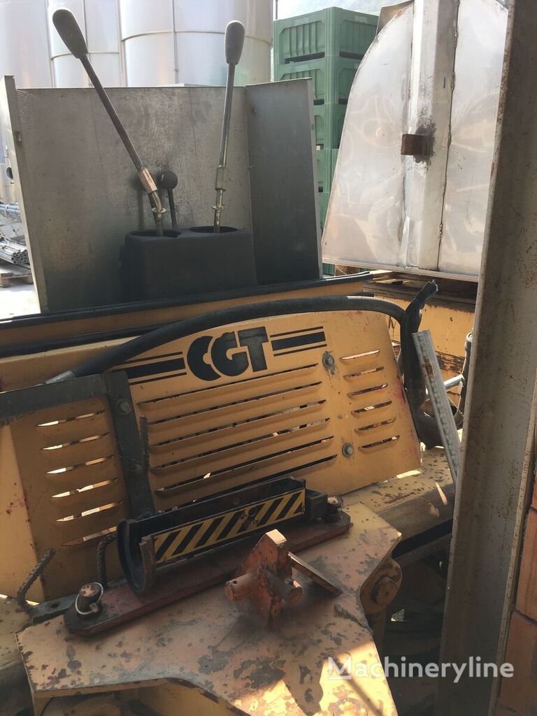 1991 FAI 4CX Loader - Backhoe for sale — view 2