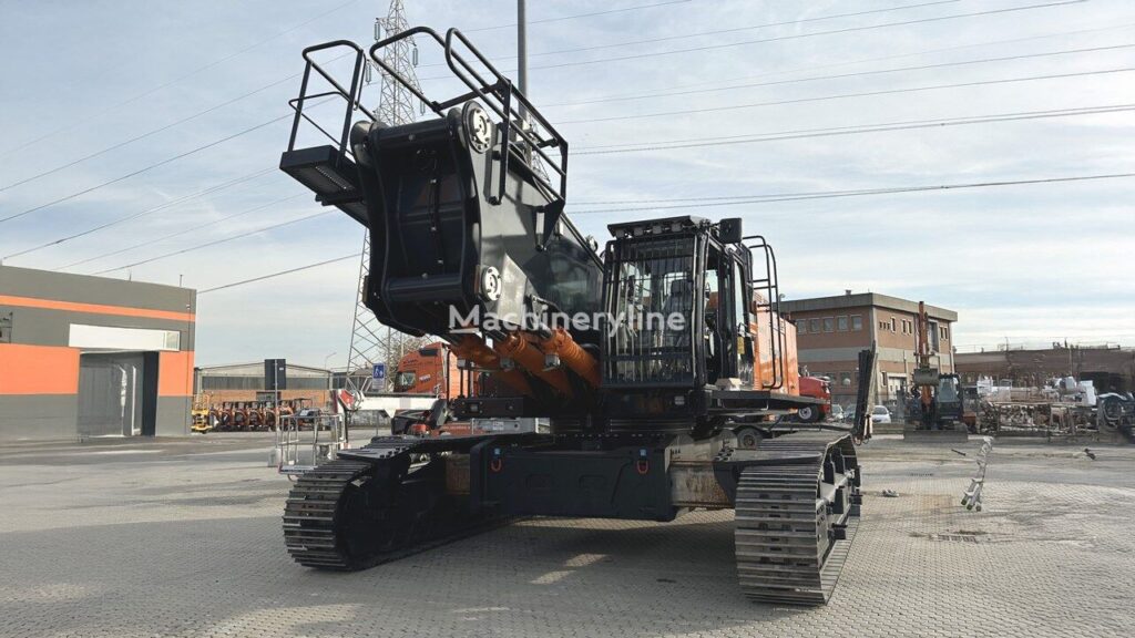 2023 Hitachi KMC750S-7 Excavator - Tracked for sale — view 2
