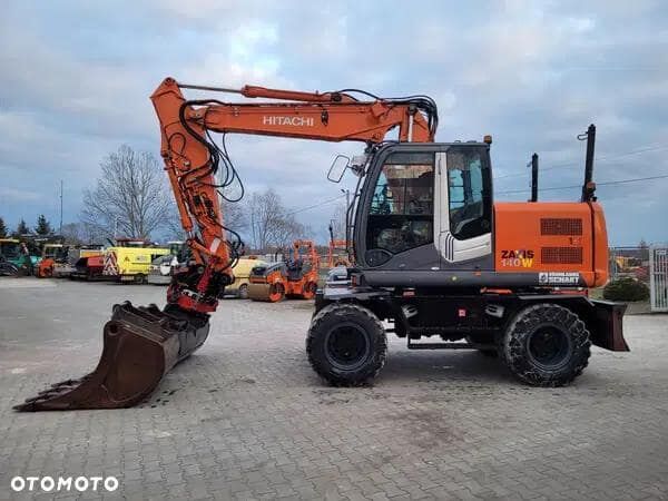 2011 Hitachi Excavator - Wheel for sale — view 2