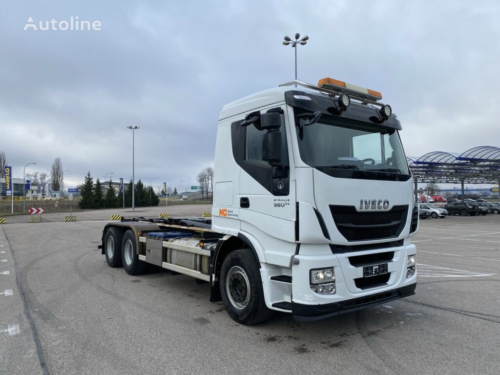 Iveco Stralis 560 Hook Lift Truck for sale — view 3