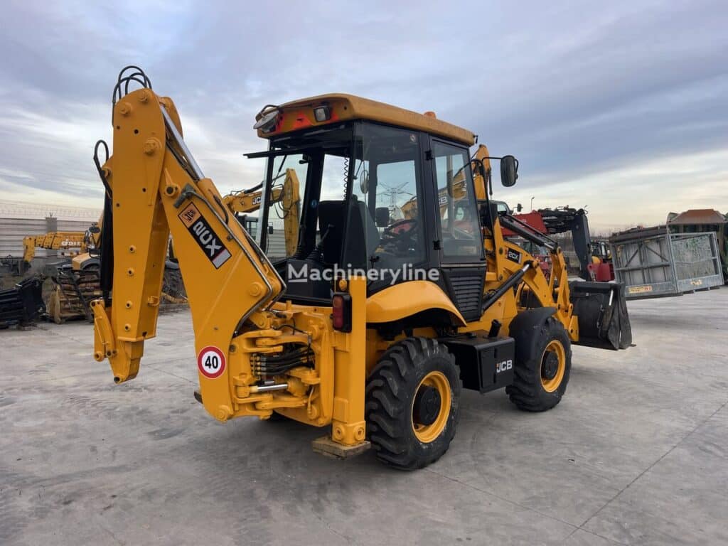 2013 JCB Loader - Backhoe for sale — view 3