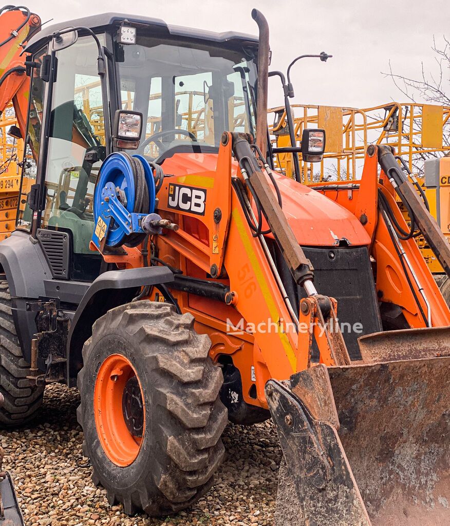 2018 JCB 3CX Contractor Loader - Backhoe for sale — view 2