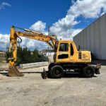 2000 Komatsu Excavator - Wheel for sale