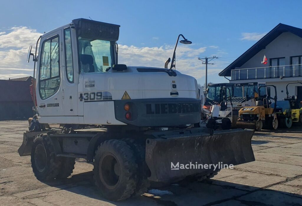 2010 Liebherr A309 Litronic Excavator - Wheel for sale — view 2