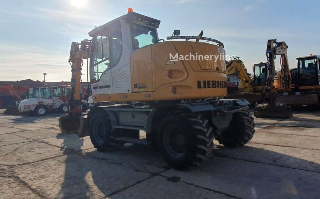 2014 Liebherr A912 Compact Excavator - Wheel for sale — view 3