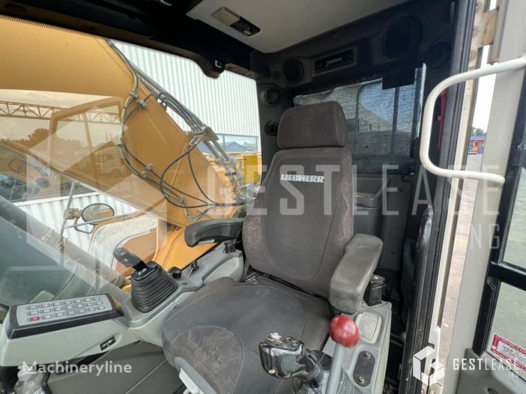 2014 Liebherr R946LC Excavator - Tracked for sale — view 5