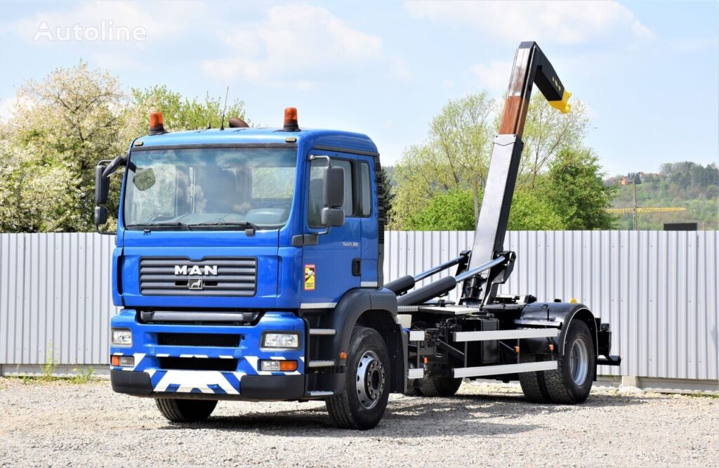 MAN TGA 18.310 Hook Lift Truck for sale — view 2