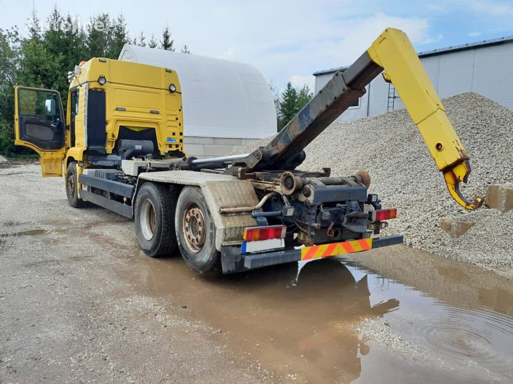 2001 MAN TGA 26.413 Hook Lift Truck for sale — view 3