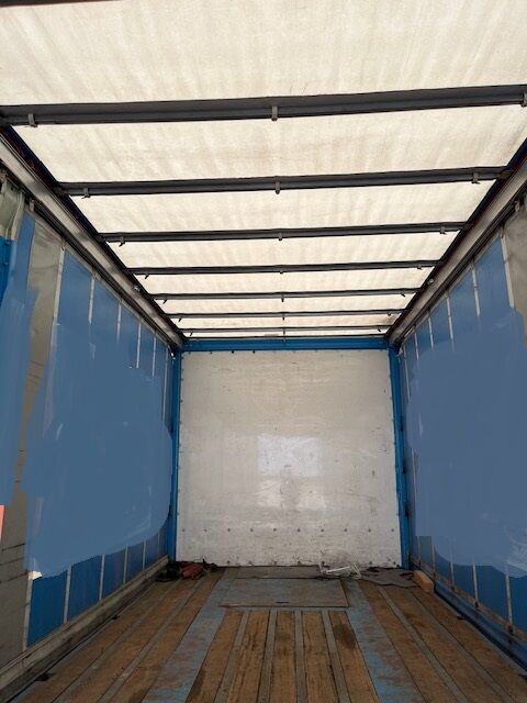 Nooteboom Trax Tieflader AUFLIEGER, HÔHE 800 MM Curtainside Semi Trailer for sale — view 4