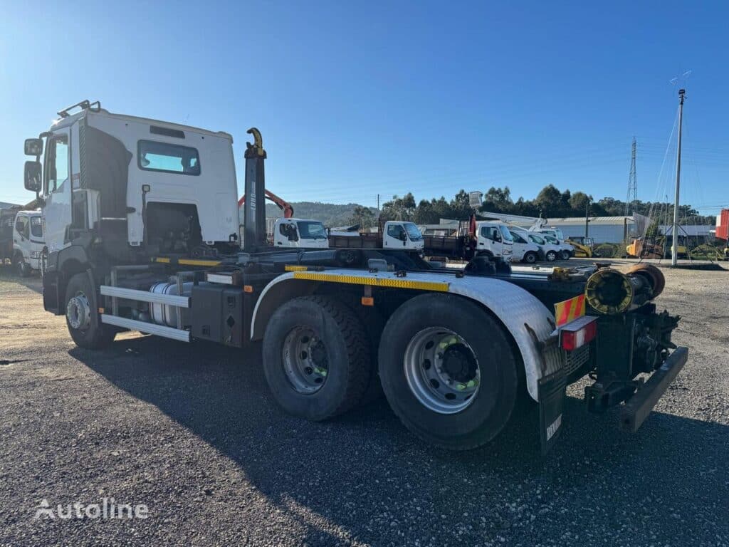 2017 Renault Hook Lift Truck for sale — view 4