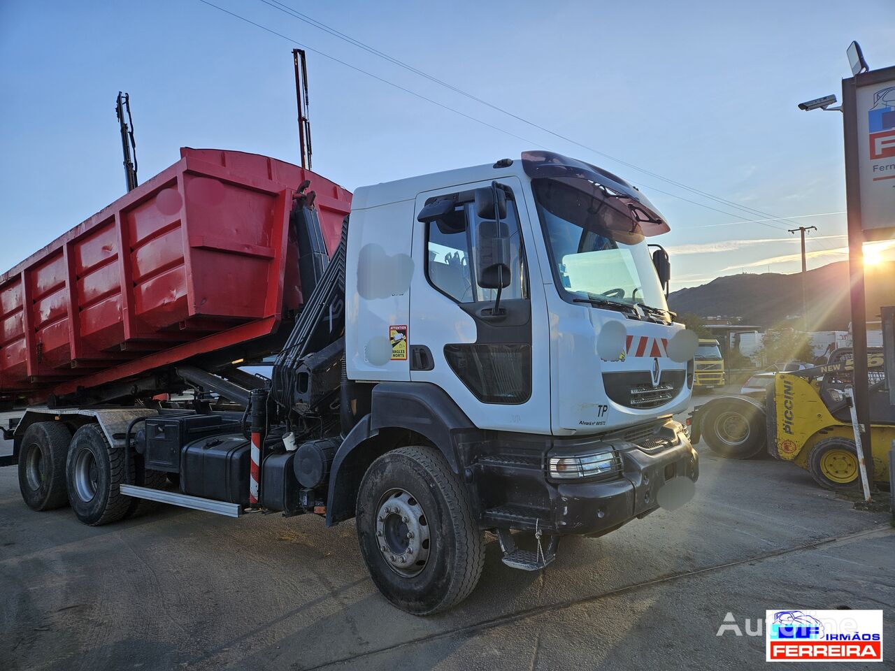 Renault Kerax 370 Hook Lift Truck for sale