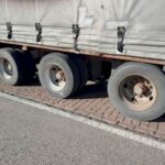 2005 Tirsan Goch MZ Semi Trailer - Curtainside for sale — view 4