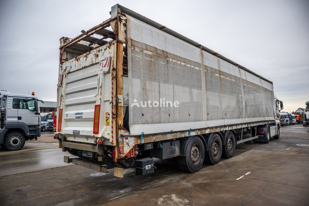 2000 Trouillet Semi Trailer - Curtainside for sale — view 3