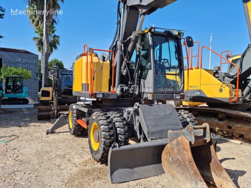 2015 Volvo Excavator - Wheel for sale — view 3