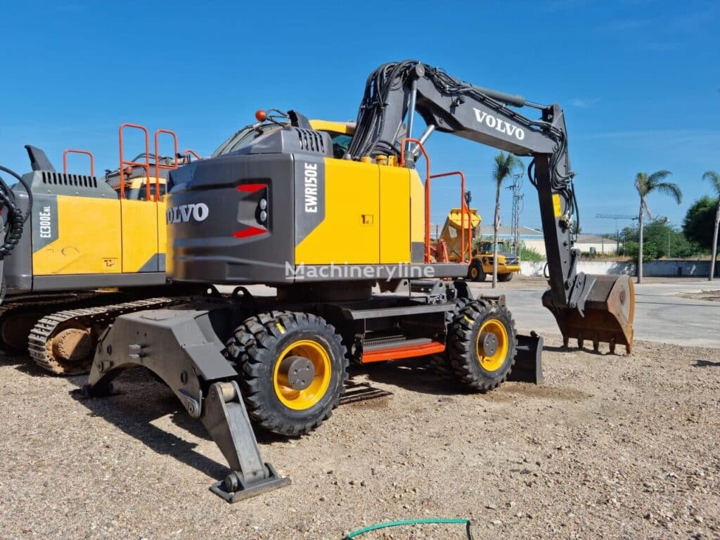 2015 Volvo Excavator - Wheel for sale — view 5