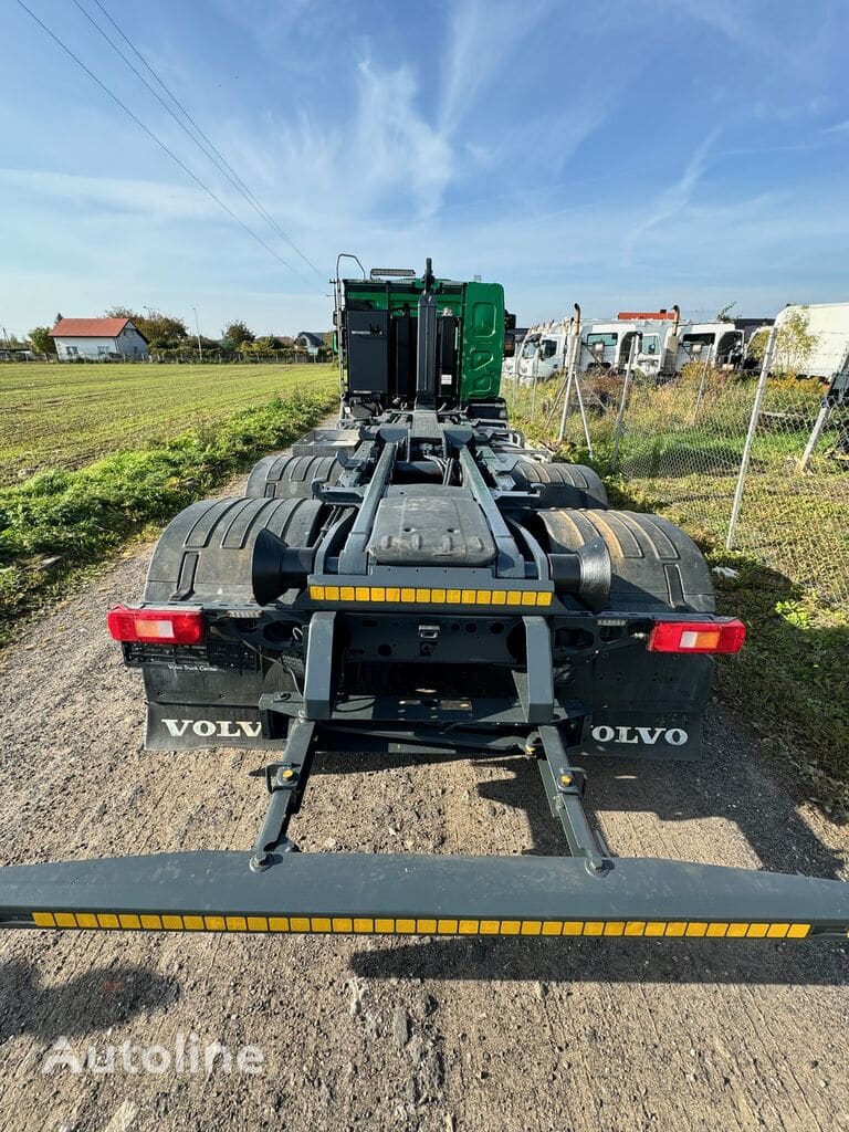 Volvo FE360 Hook Lift Truck for sale — view 5