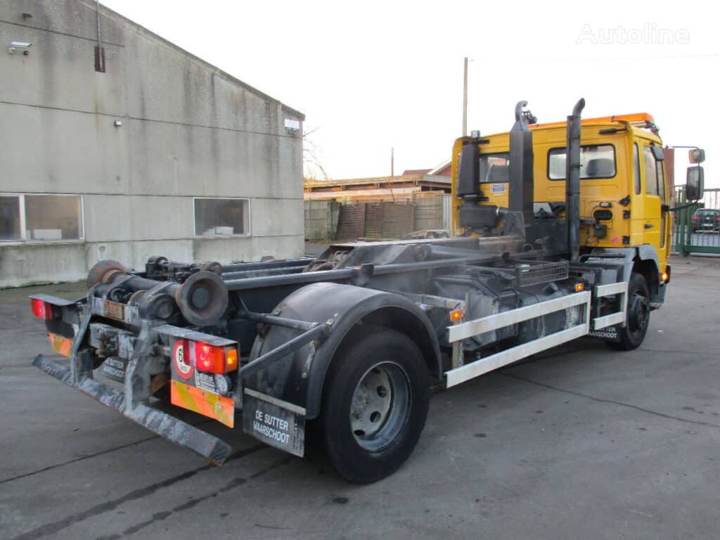 2002 Volvo Hook Lift Truck for sale — view 5
