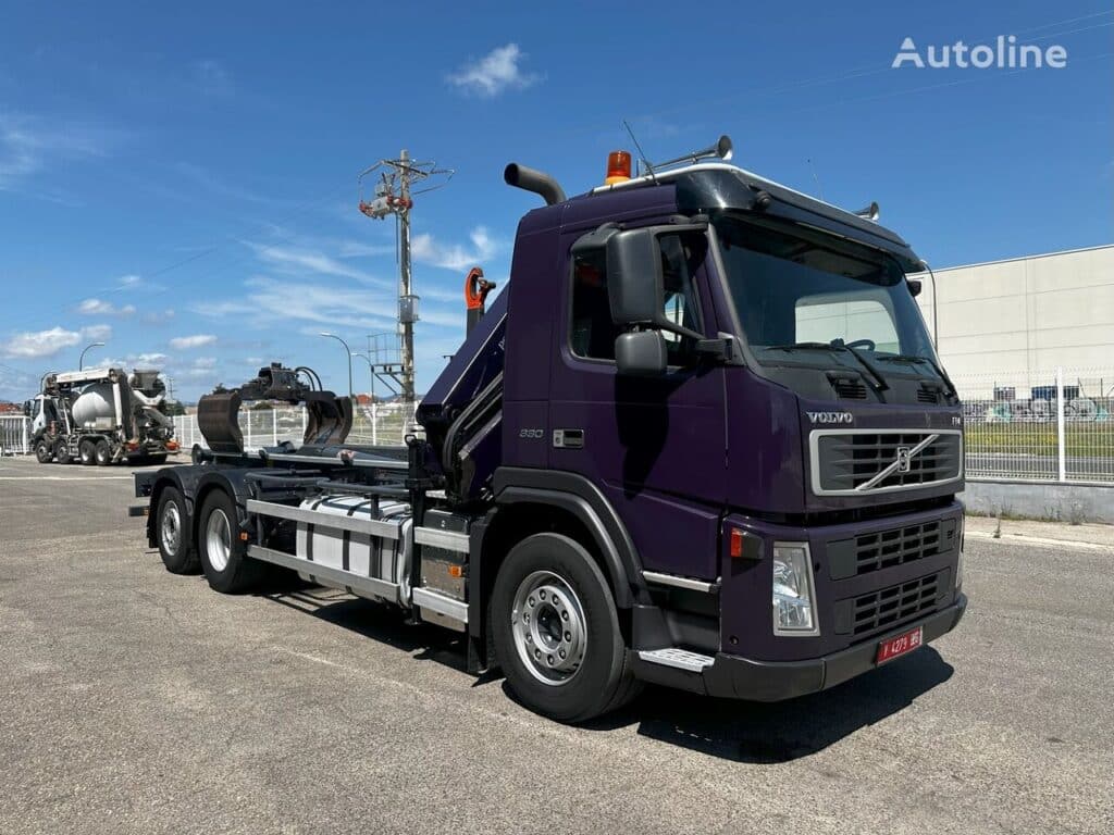 2010 Volvo FM 330 Grua Hook Lift Truck for sale