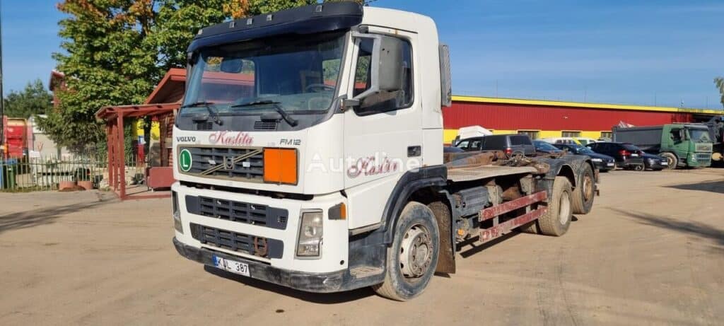 2006 Volvo Hook Lift Truck for sale — view 3