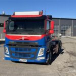 2017 Volvo Hook Lift Truck for sale — view 5