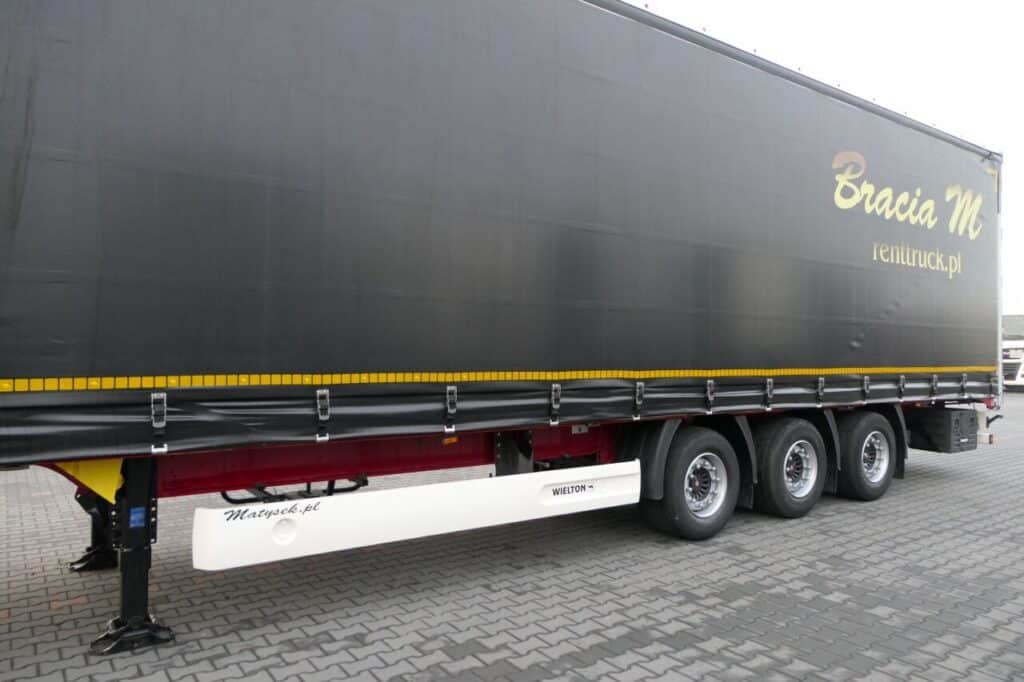 Wielton Semi Trailer - Curtainside for sale — view 3