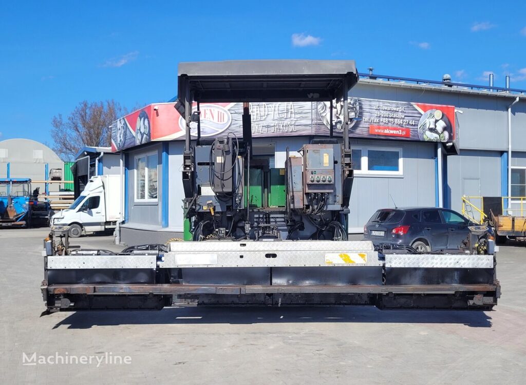 2004 ABG Titan 326 Road - Asphalt Paver for sale — view 2