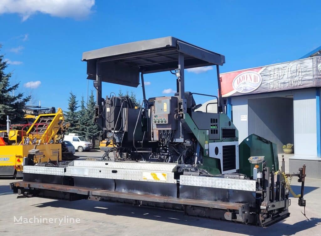 2004 ABG Titan 326 Road - Asphalt Paver for sale — view 3