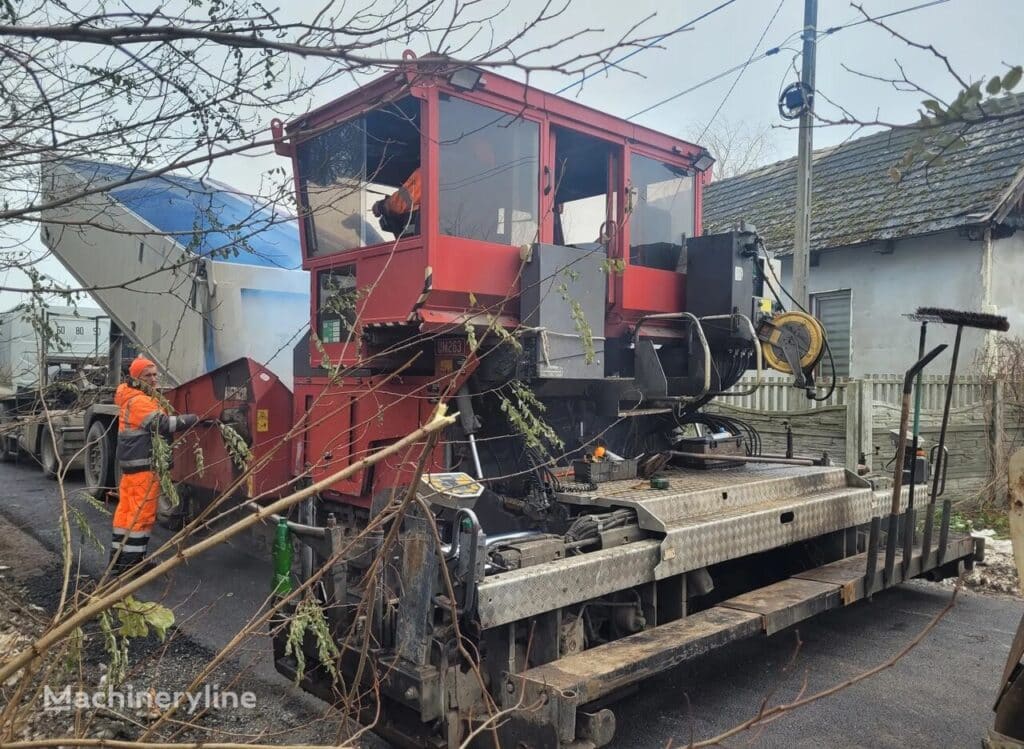 ABG Titan 7820 B Road - Asphalt Paver for sale — view 2