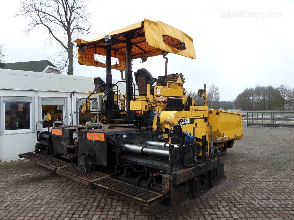 AP CAT 600 Asphalt Paver for sale — view 3