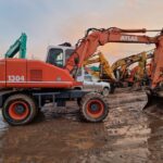 2000 Atlas Excavator - Wheel for sale — view 3