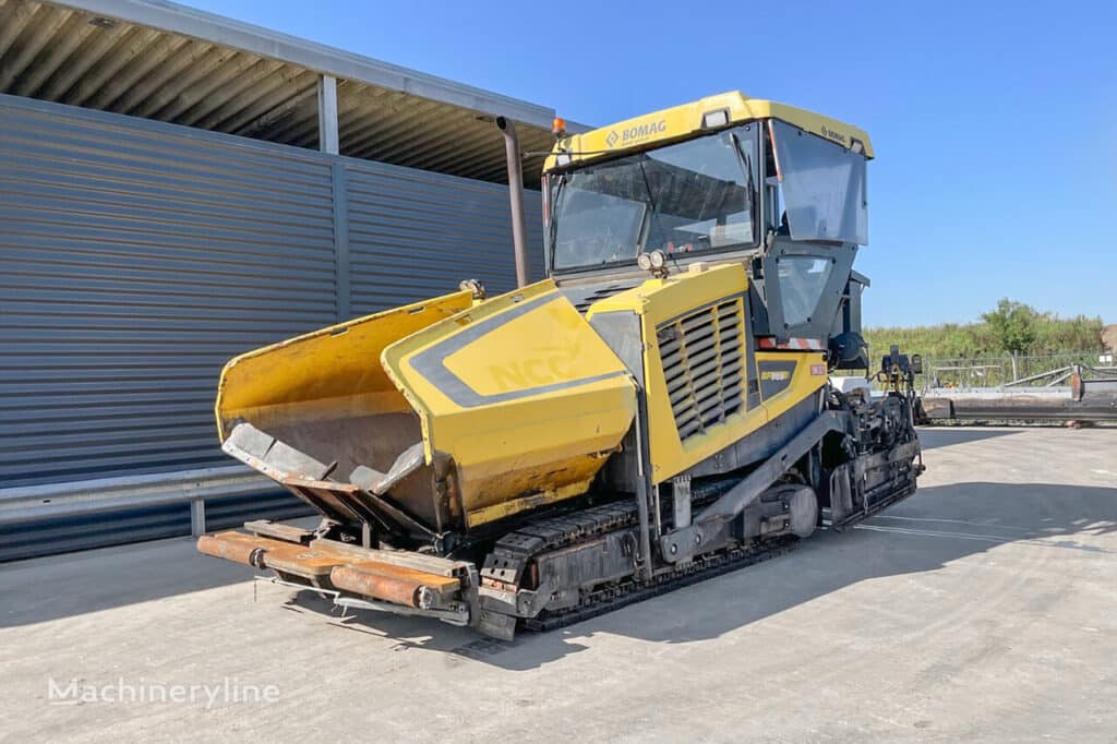 Bomag Road - Asphalt Paver for sale