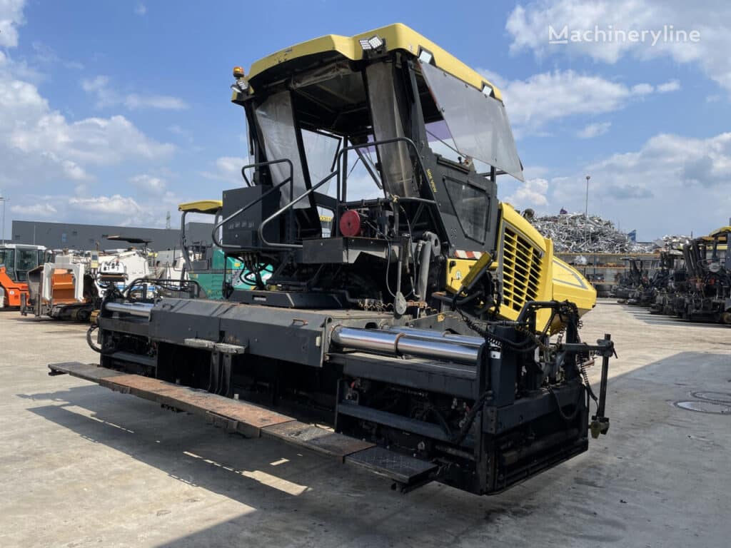 Bomag Road - Asphalt Paver for sale — view 4