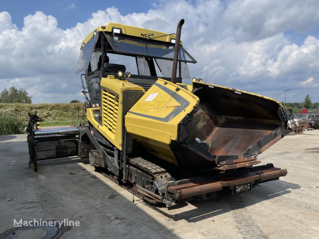 Bomag Road - Asphalt Paver for sale — view 5