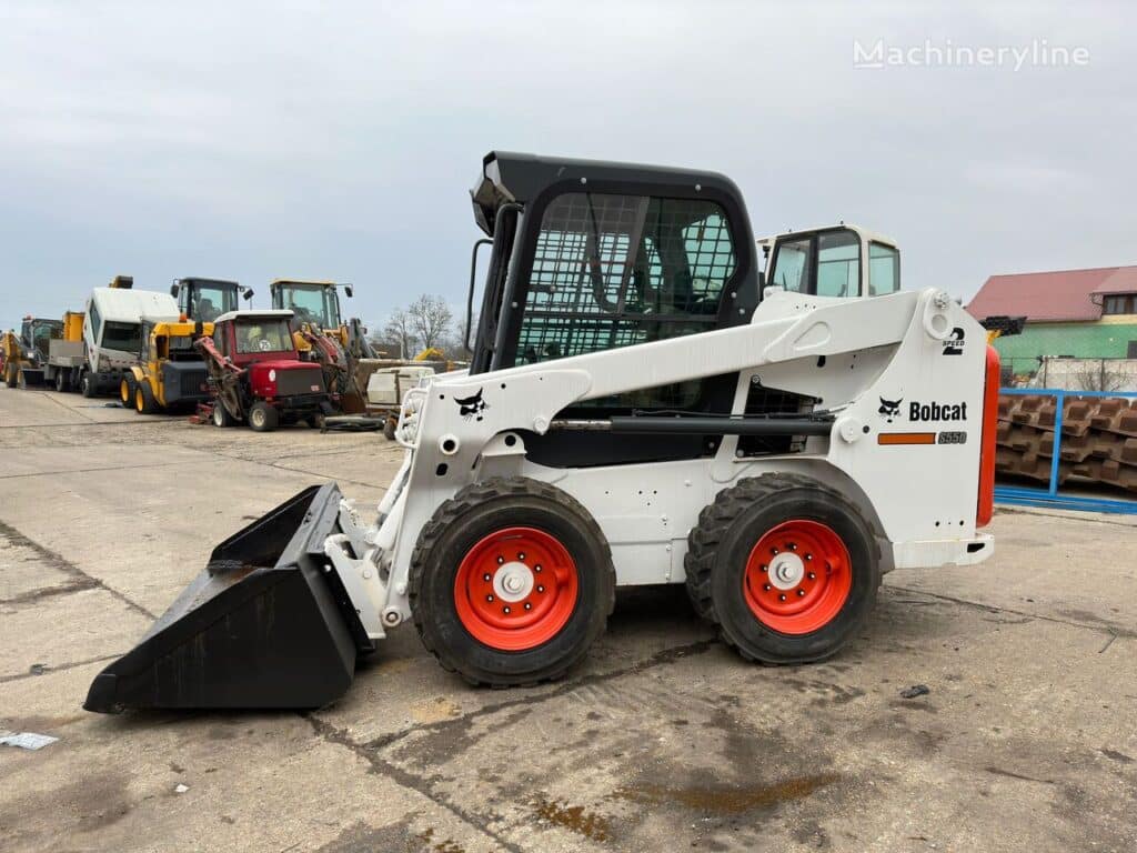 2015 Bobcat S550 Loader - Wheel Skid Steer for sale — view 4