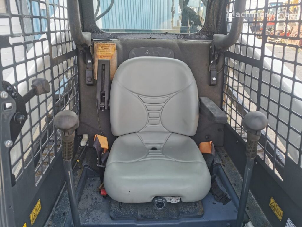 2013 Bobcat Loader - Wheel Skid Steer for sale — view 5
