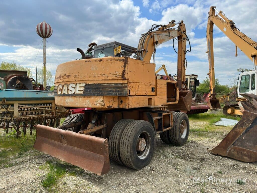 1997 Case 5880 KG Excavator - Wheel for sale — view 3