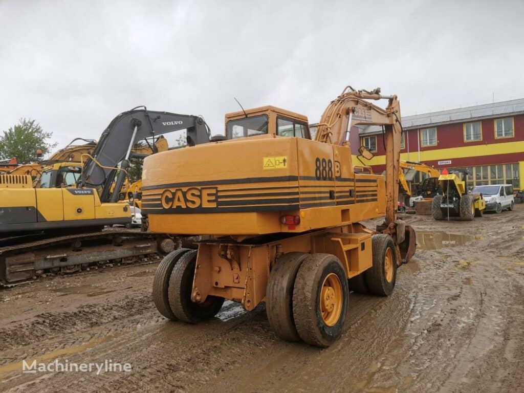 2002 Case Excavator - Wheel for sale — view 2