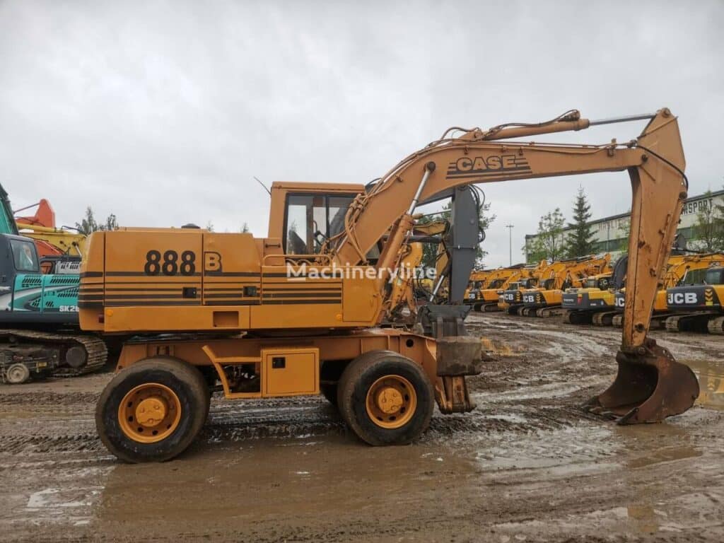 2002 Case Excavator - Wheel for sale — view 4