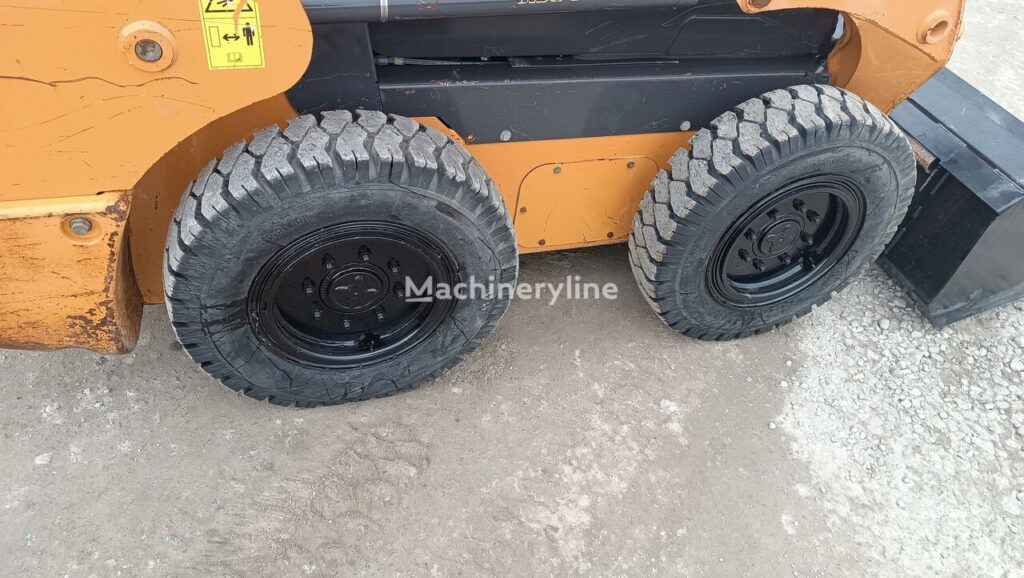 2014 Case SR 175 Loader - Wheel Skid Steer for sale — view 3