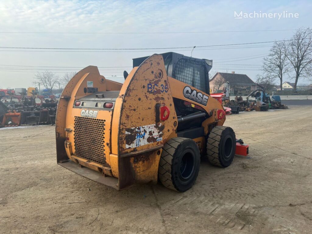 2012 Case SR250 Loader - Wheel Skid Steer for sale — view 3